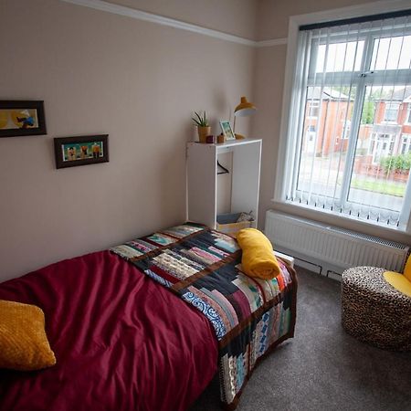Quiet Residence Close To M6 Preston Samlesbury Buitenkant foto