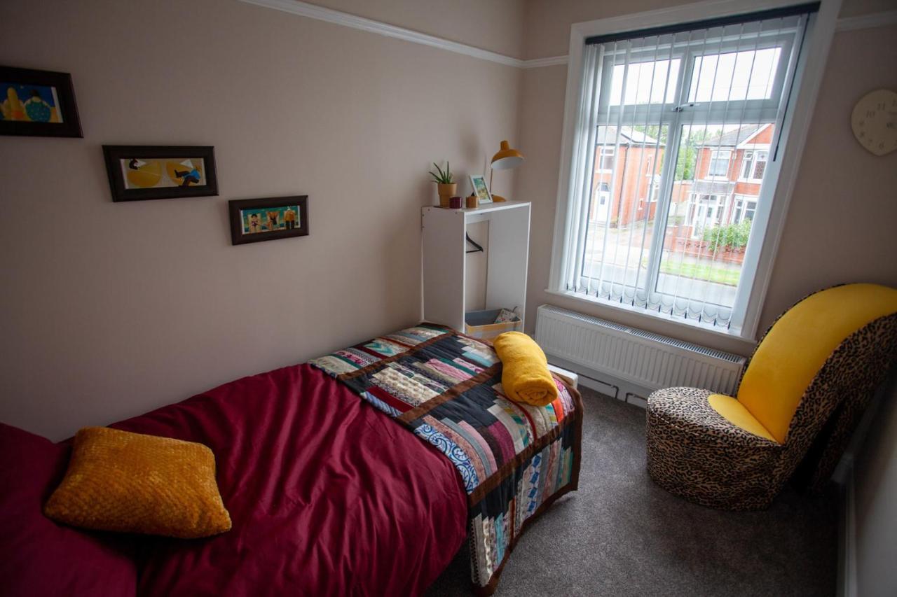 Quiet Residence Close To M6 Preston Samlesbury Buitenkant foto