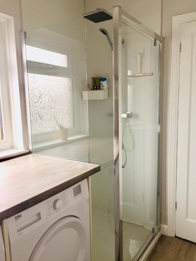 Quiet Residence Close To M6 Preston Samlesbury Buitenkant foto